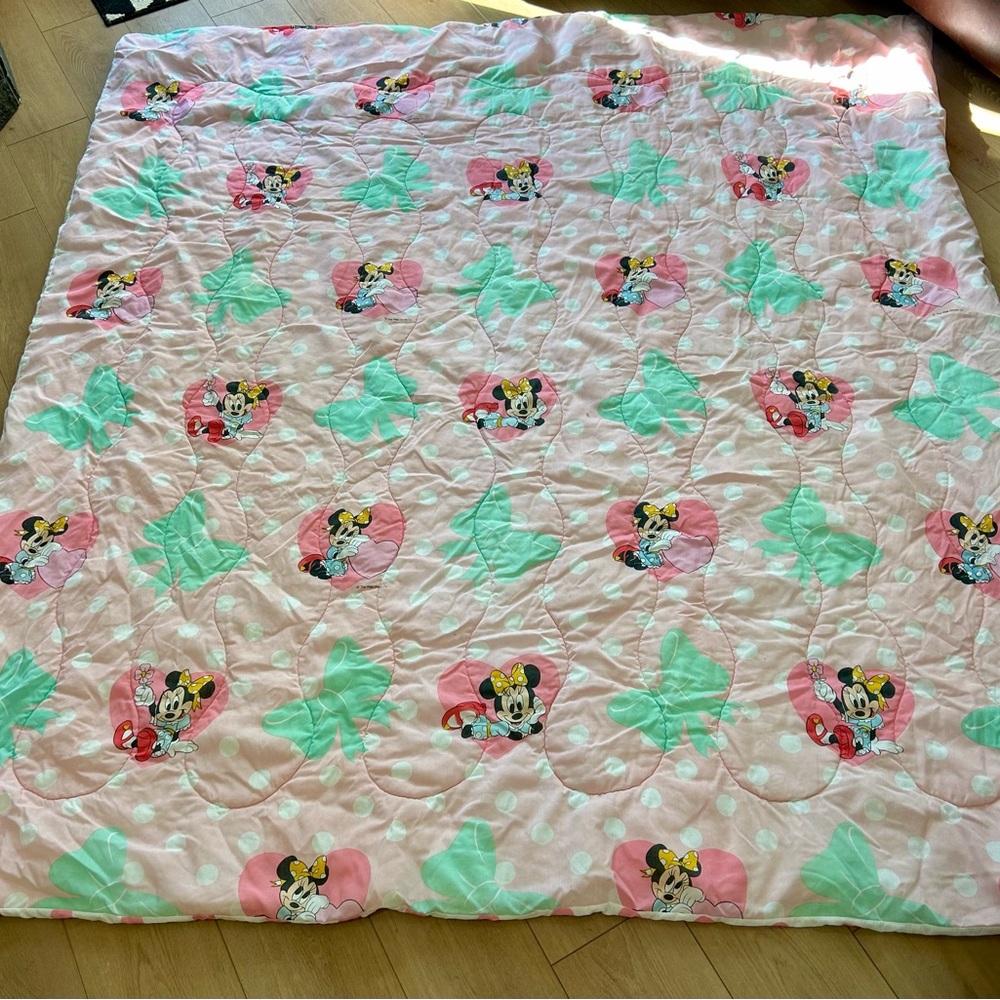 Vintage Disney Comforter size Full